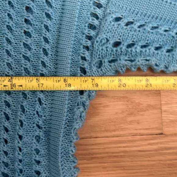 Blue cropped sweater size medium - Picture 4 of 5